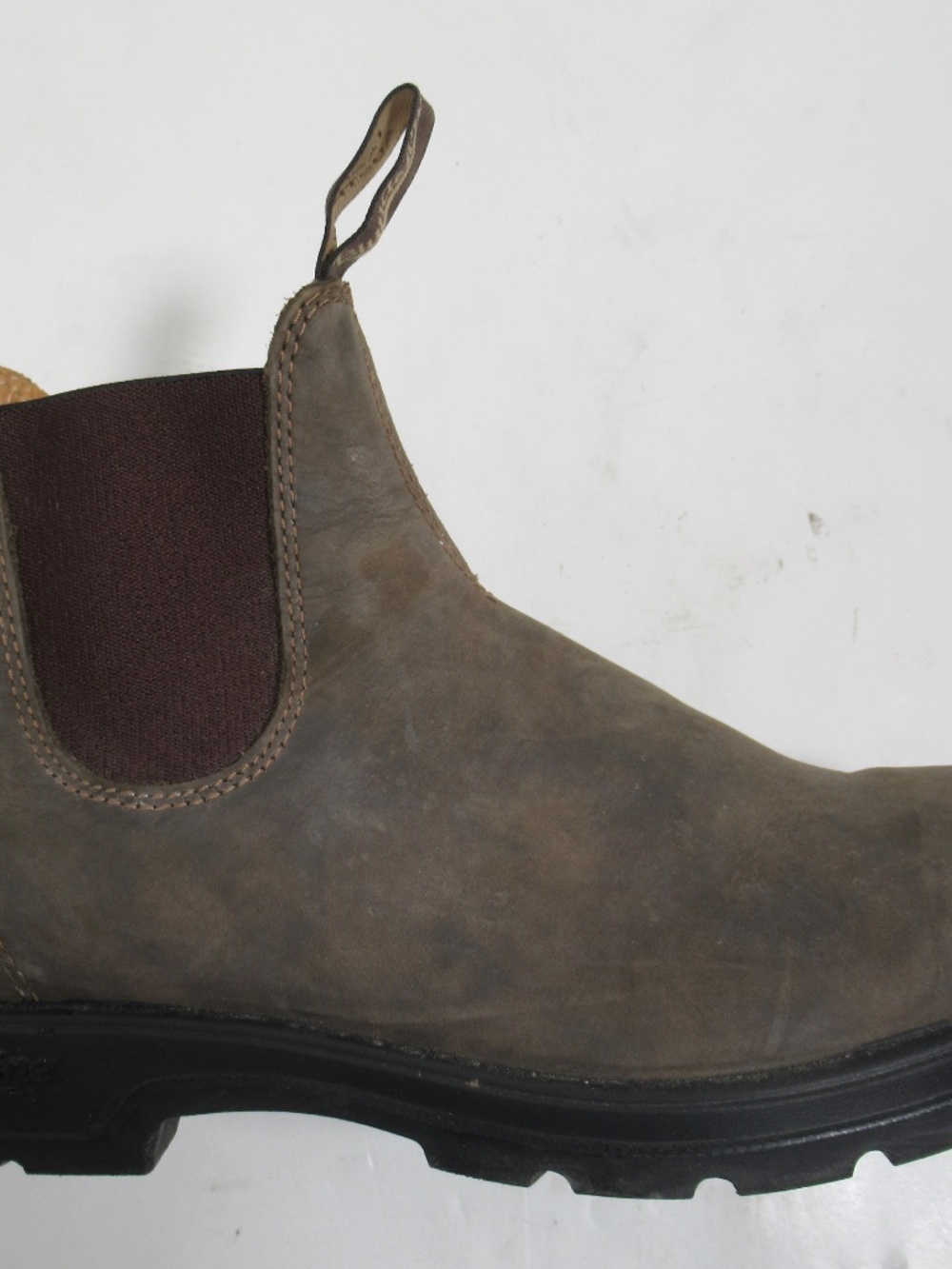 Blundstone Unisex Classic #585 Chelsea Boots Rustic Brown 8.5 US M / 11.5 US W